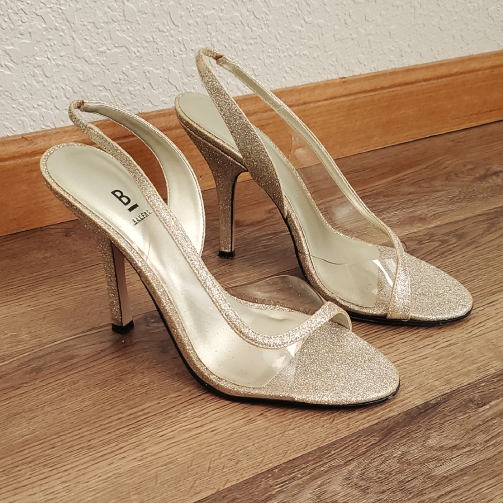 Shimmery Gold Heels with Stiletto and Slingback Style